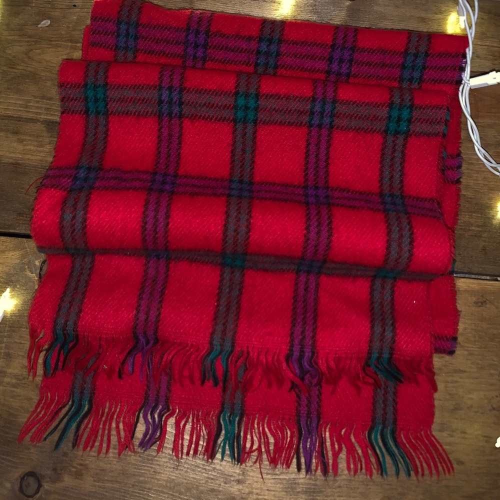 Plaid scarf